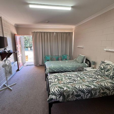 Alpine Country Motel Plus Free Coffee Cooma Exterior foto