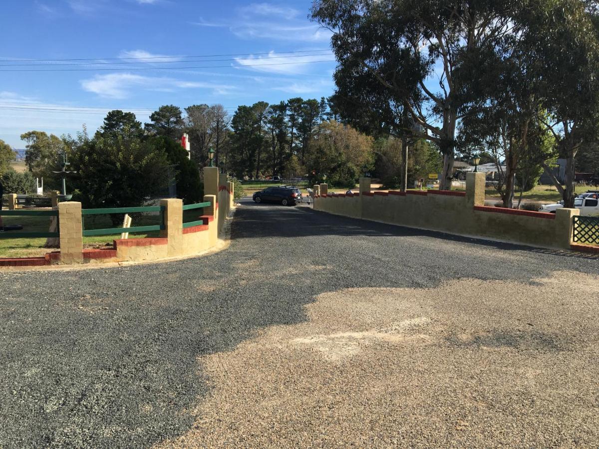 Alpine Country Motel Plus Free Coffee Cooma Exterior foto